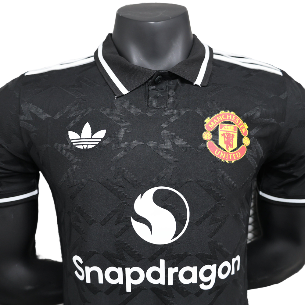 2024/25 Manchester United Black Shirt - Player Version