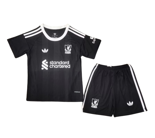 *NEW* 2025/26 Liverpool Black Goalkeepers Kids Kit [Leaked]