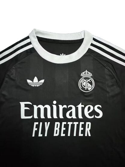 *NEW* 2025/26 Real Madrid Black Goalkeeper Jersey - Fan Version