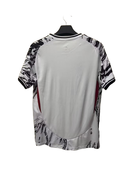 *NEW* 2025/26 Manchester United Away Concept Jersey - Fan Version