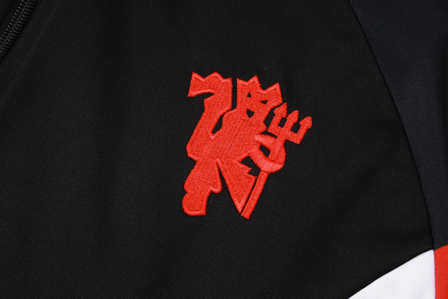 2024/25 Manchester United Originals Black Adults Tracksuit