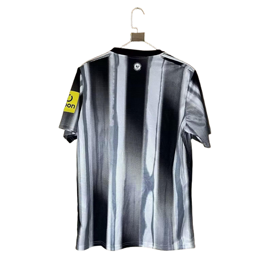 2025/26 Newcastle United Prematch Jersey - Fan Version