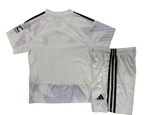 *NEW* 2025/26 Manchester United Away Kids Kit