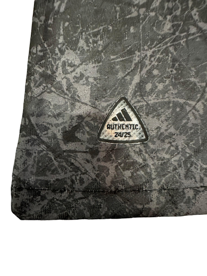 2024/25 Manchester United X Stone Roses Pre Match Jersey - Player Version